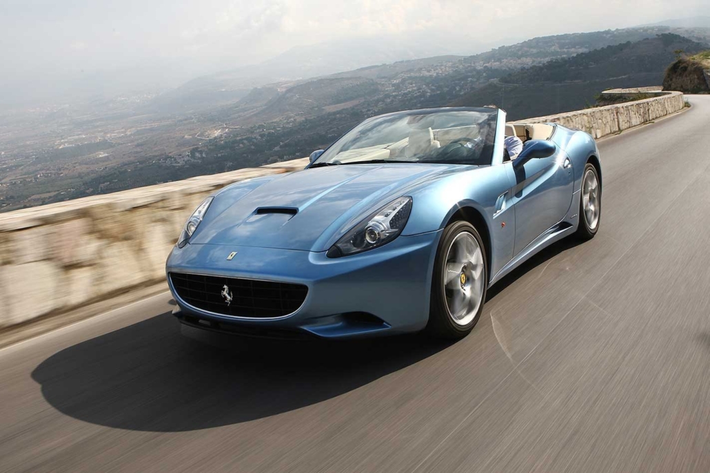 2009-Ferrari-California