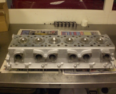 365 GTB Cylinder head