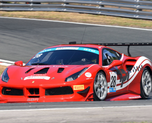 Ferrari 488 Challenge