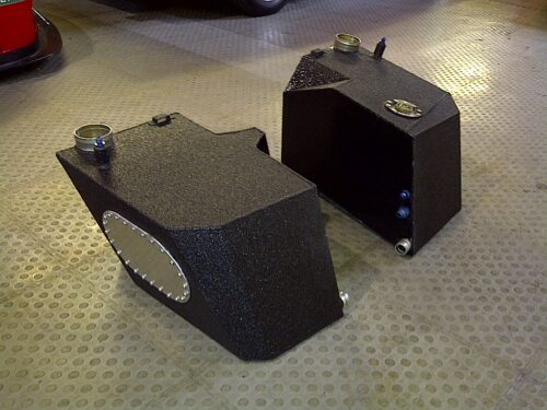 Ferrari F40 tanks in tough coating,