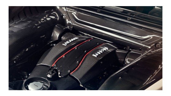 F8 Tributo engine carbon