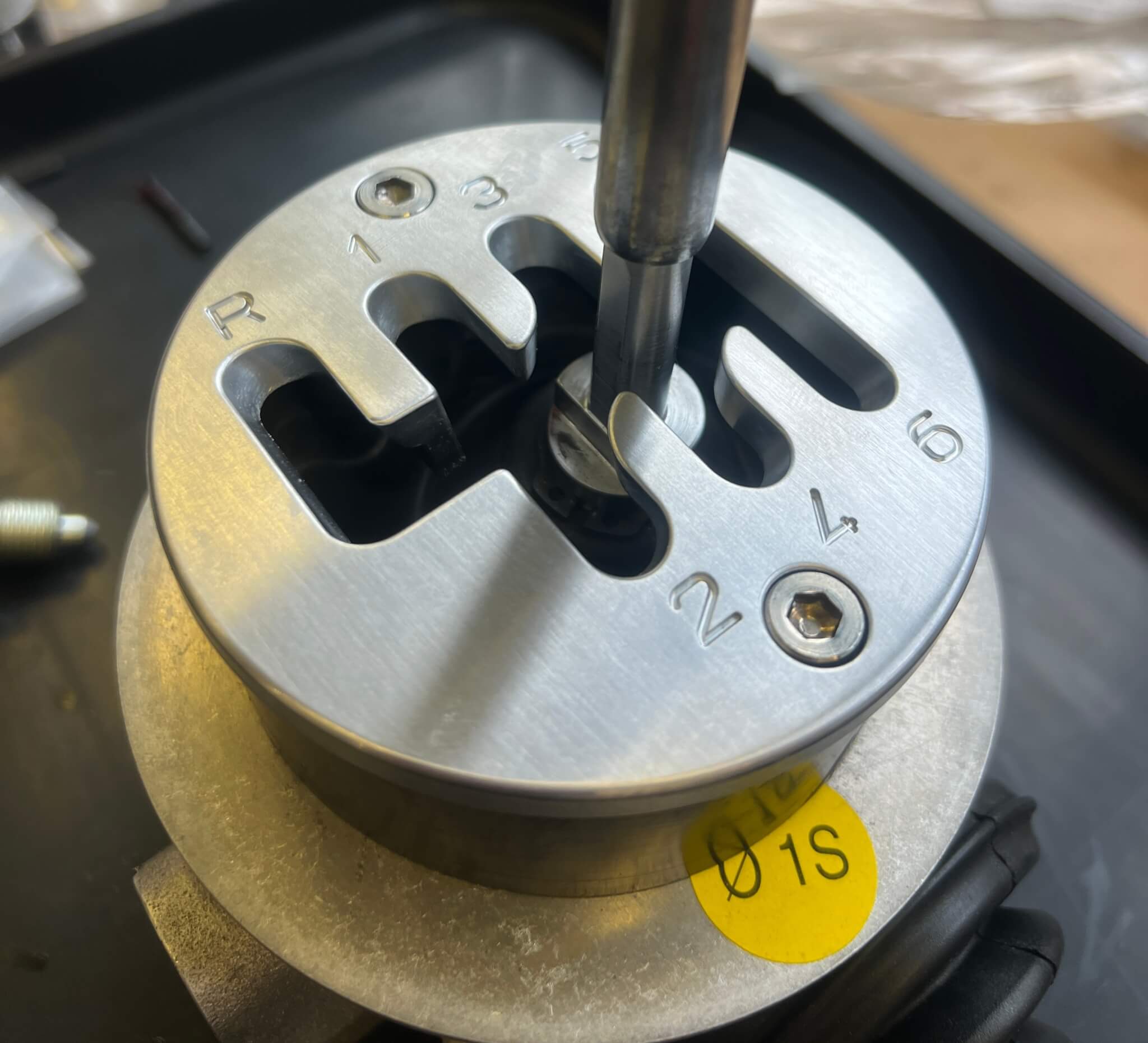 Murcielago Gated Manual Tower Murcielago Gated Manual Tower