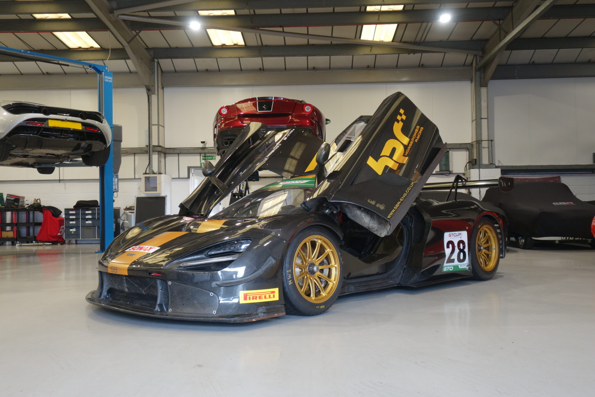 Sb Race Engineering Mclaren 720s Gt3 For Sale 16
