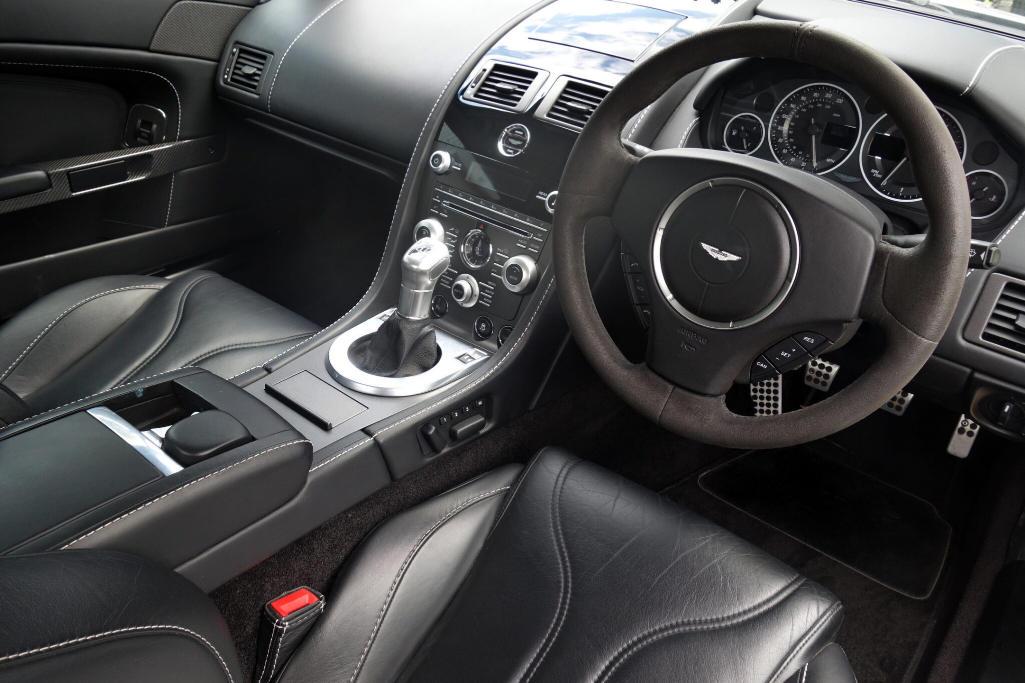 Sb Race Engineering Aston Martin V12 Vantage Manual For Sale 11