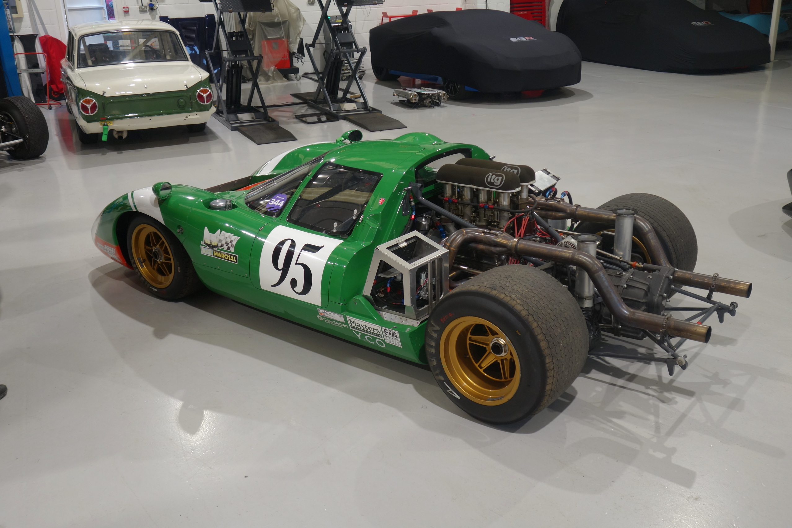 sb_race_engineering_broadley_T76_MK3B_lola_for_sale__51